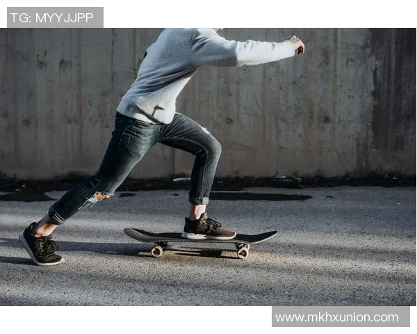 滑板文化的崛起：探秘广州滑板队的进攻策略与团队精神MBA