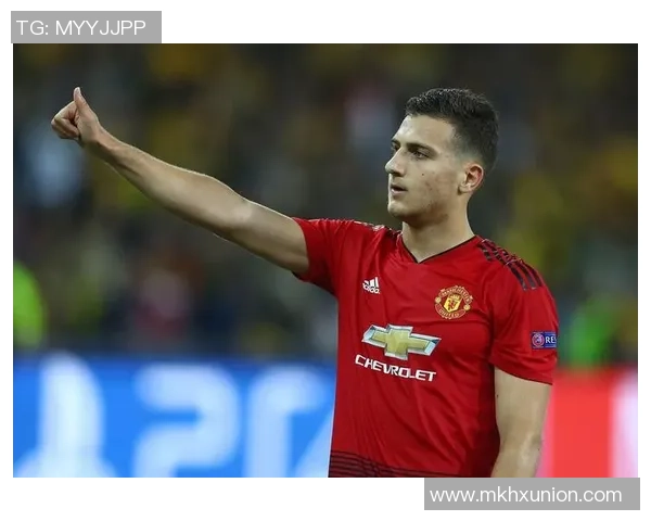 阿美利加会与对手的激烈对决引发球迷热议与期待 阿美利加会与对手的激烈对决引发球迷热议与期待