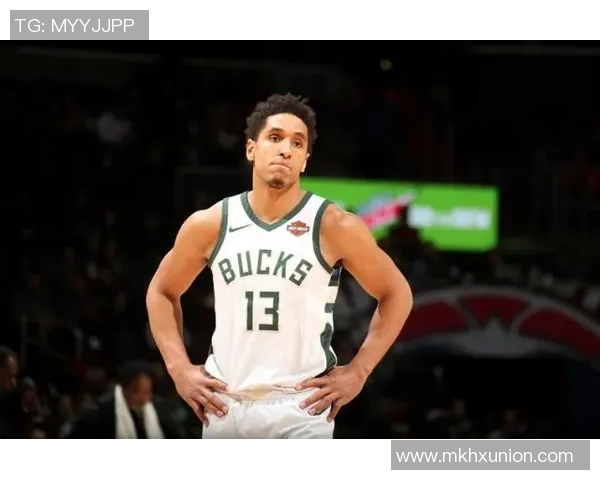 马尔科姆布罗格登的篮球之路与成就探析 马尔科姆布罗格登的篮球之路与成就探析