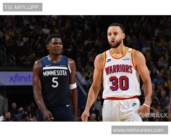 勇士与篮网激战正酣NBA直播精彩瞬间不容错过