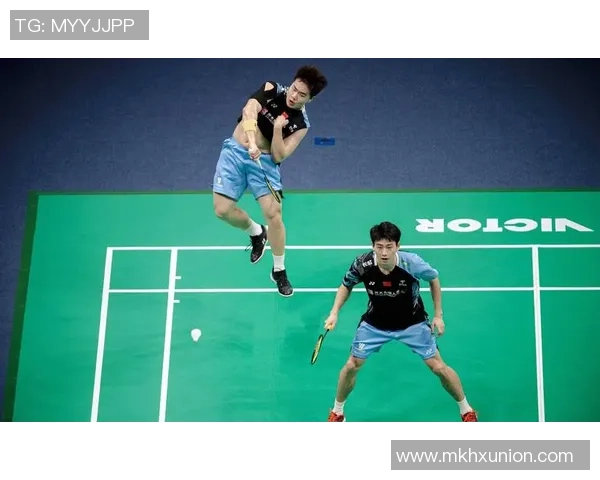 广州羽毛球队与武汉羽毛球队赛后复盘分析意识与战术的较量 广州羽毛球队与武汉羽毛球队赛后复盘分析意识与战术的较量