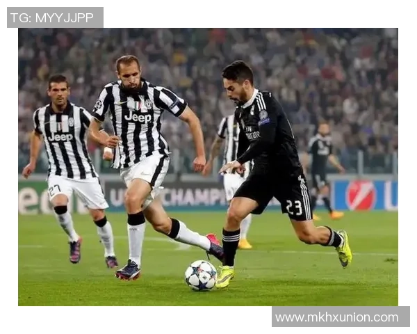 尤文图斯与皇家马德里1996年经典对决回顾与分析 尤文图斯与皇家马德里1996年经典对决回顾与分析