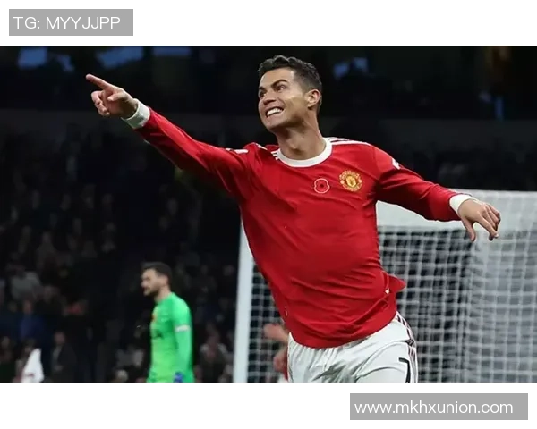 曼联对阵皇家巡游者精彩直播全程回顾与赛后分析 曼联对阵皇家巡游者精彩直播全程回顾与赛后分析