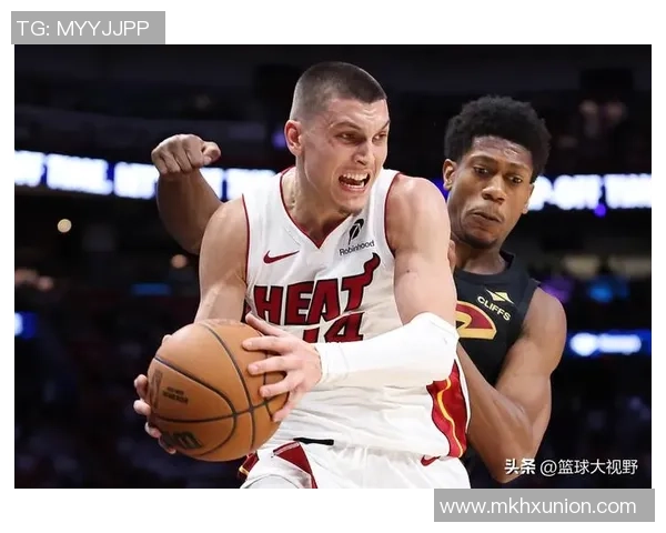 泰勒希罗的篮球之路:从新秀到NBA明星的成长历程与挑战 泰勒希罗的篮球之路:从新秀到NBA明星的成长历程与挑战